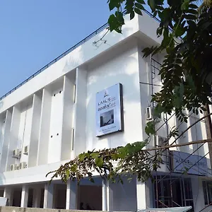 Lodge Laals, Kochi